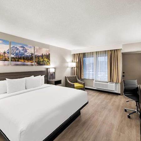 Clarion Pointe Rhinelander Downtown Hotel Exterior foto