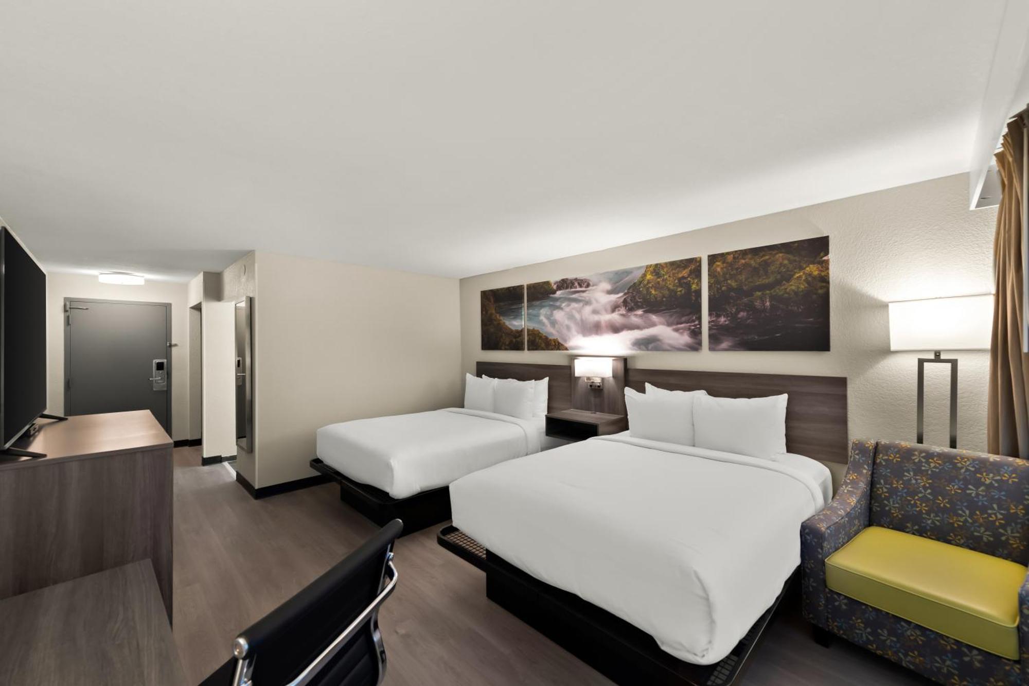 Clarion Pointe Rhinelander Downtown Hotel Exterior foto