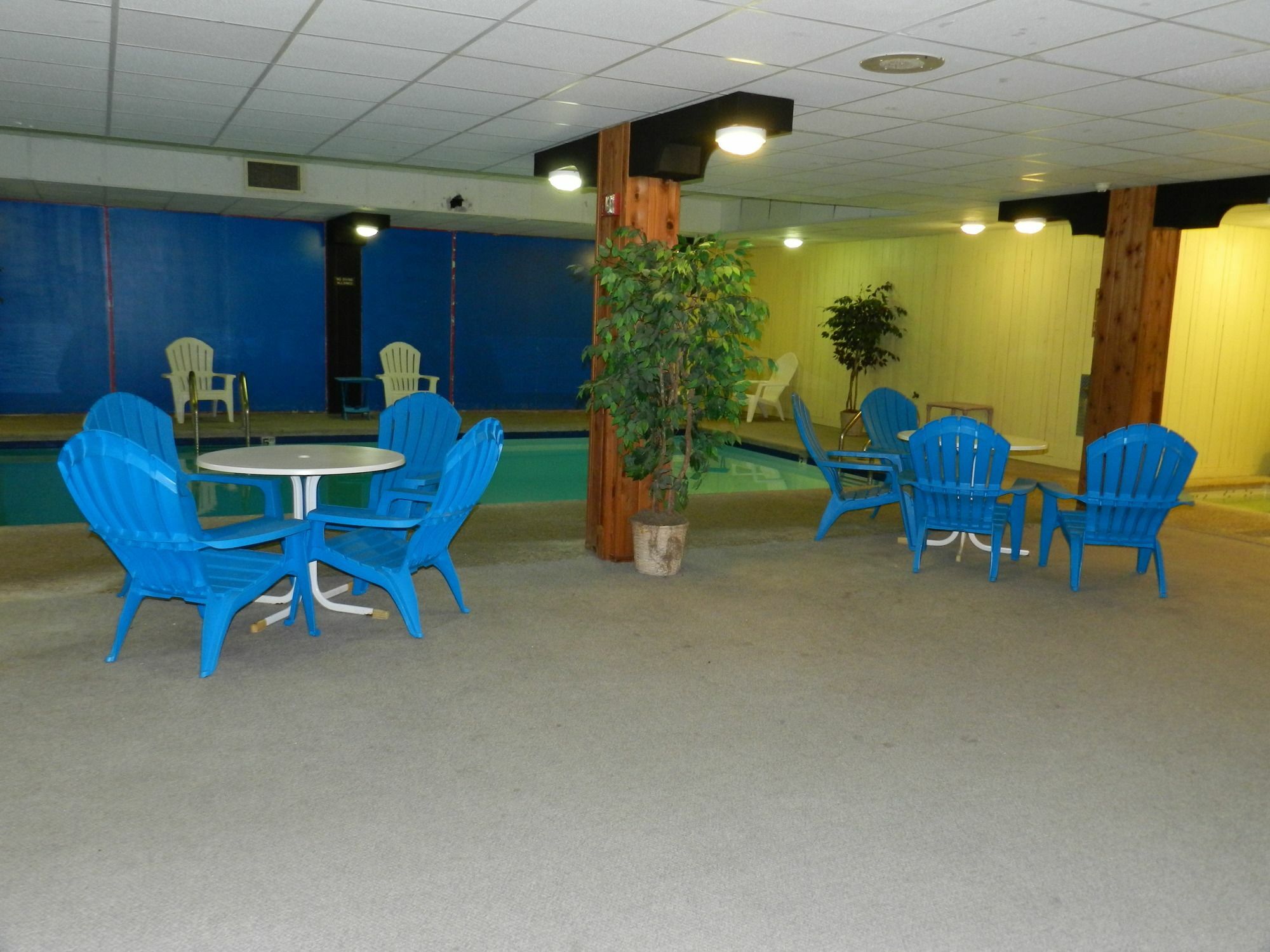 Clarion Pointe Rhinelander Downtown Hotel Exterior foto