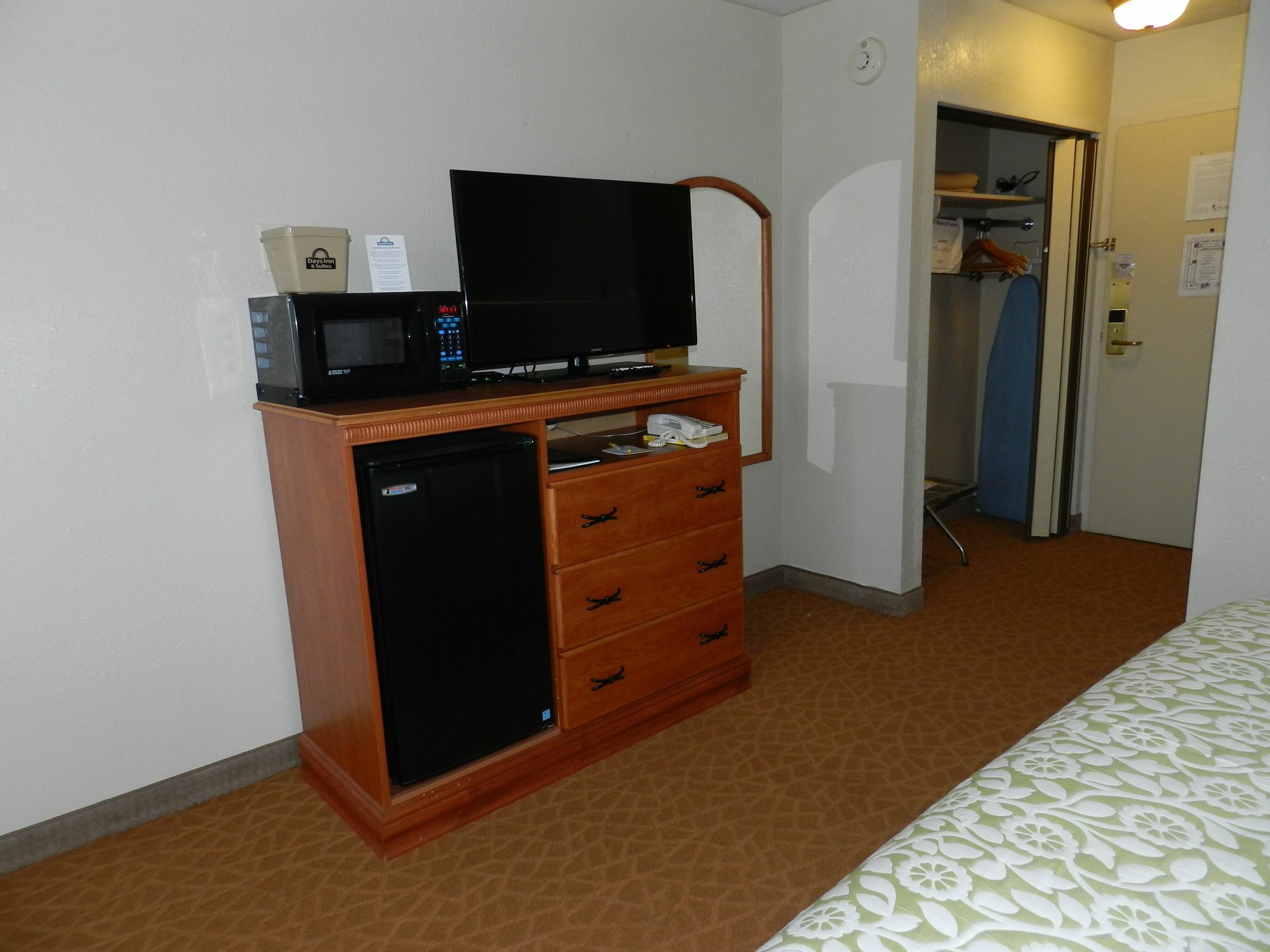 Clarion Pointe Rhinelander Downtown Hotel Exterior foto